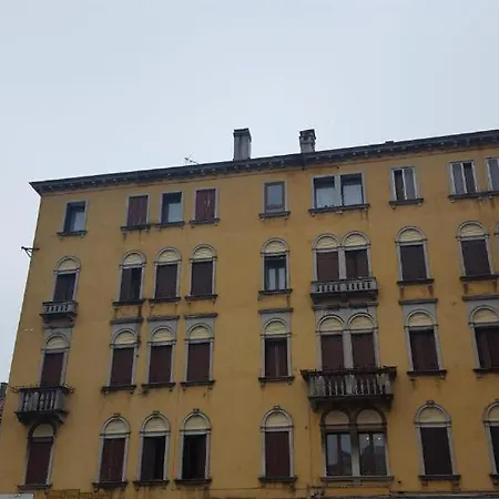 Pensionat Alloggi Gerotto Calderan 2